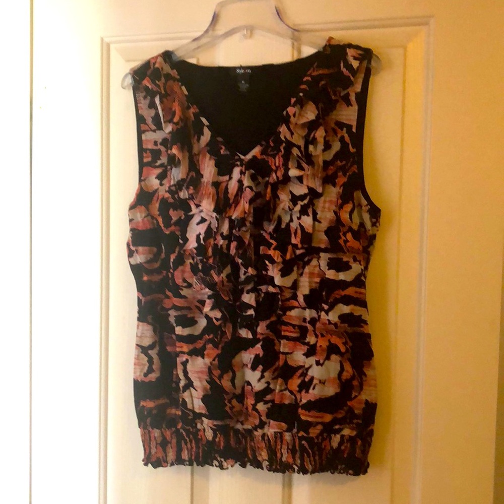 Style & Co Sleeveless floral top size XL